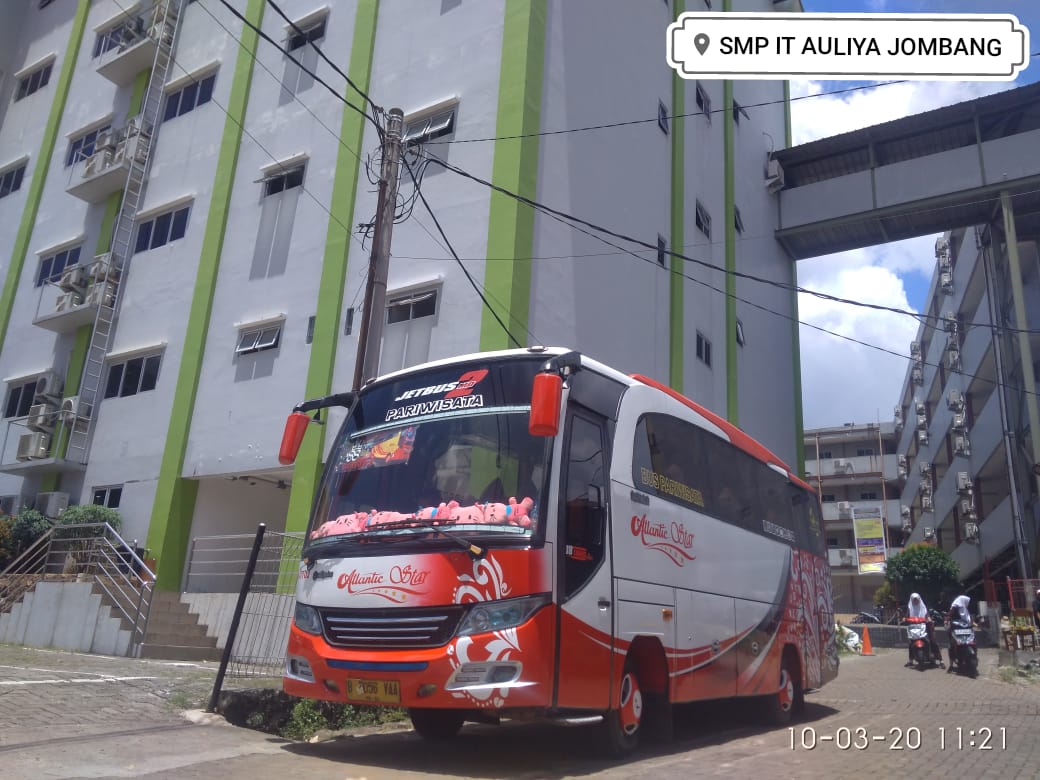 Jasa Sewa Bus Pariwisata Surabaya