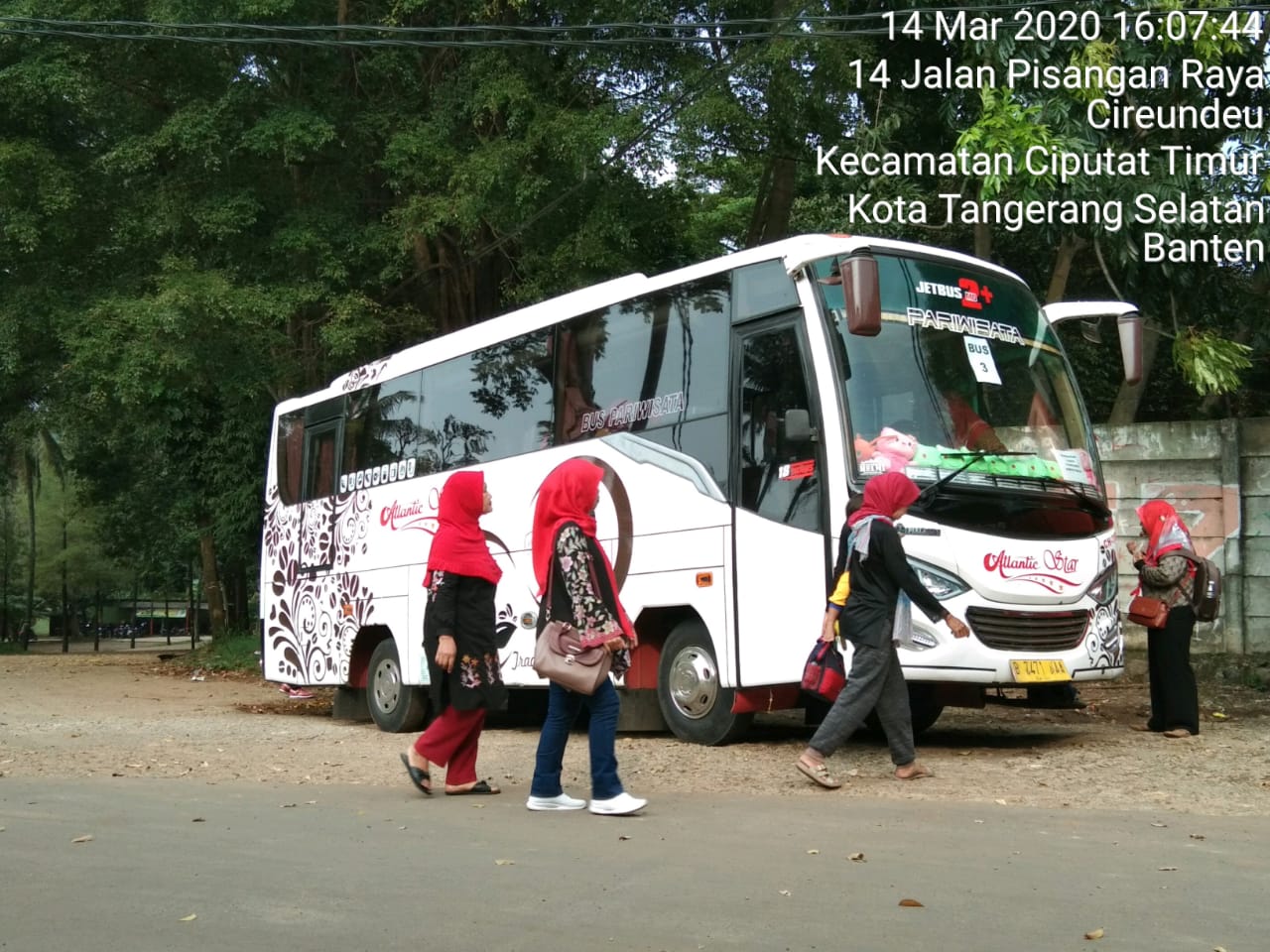 Daftar Harga Sewa Bus Pariwisata Tangerang